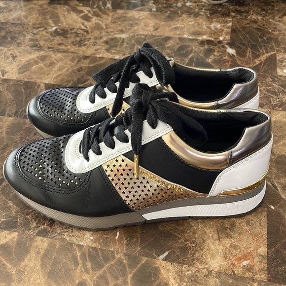 MICHAEL KORS - Picture 2 of 8